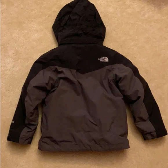 The north face boys triclimate coat - Picture 7 of 7